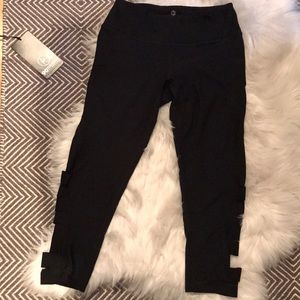 90 Degree by Reflex 3/4 length leggings